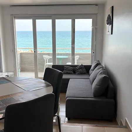 Paradise Lloret يوريت دي مار